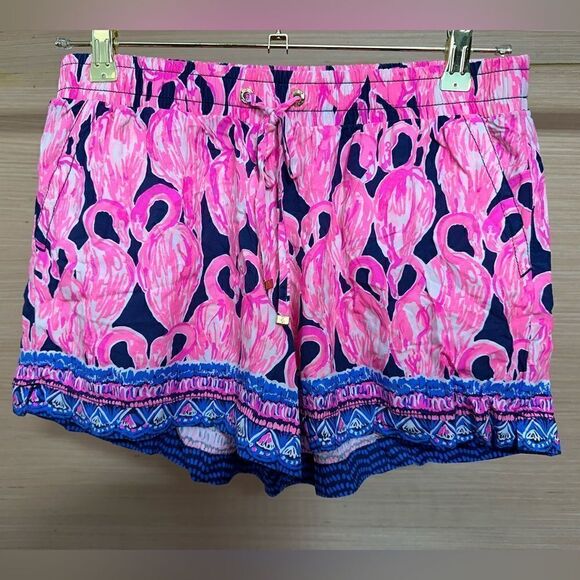 Lilly Pulitzer - Katia Shorts: "High Tide Navy Via Amor" Small - Picture 1 of 10